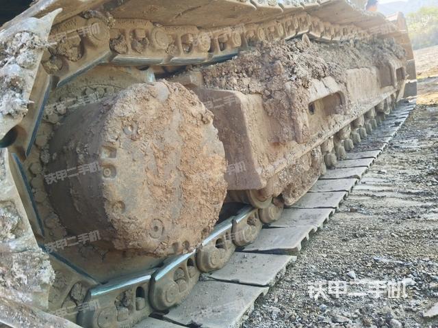 右侧履带整体（行走机构）