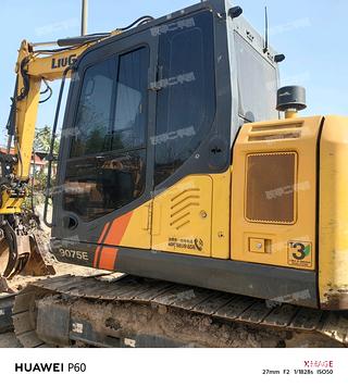 柳工CLG9075E挖掘機實拍圖片