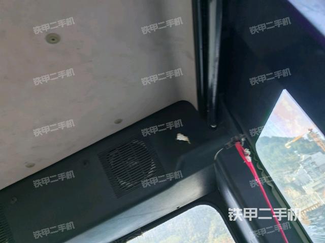 驾驶室正侧（驾驶室部分）