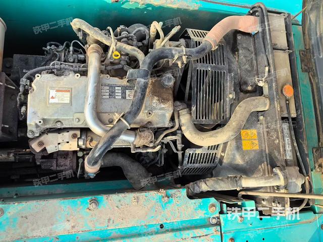 发动机整体俯视（整机外观）