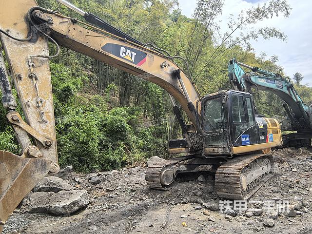 整机右后45°（整机外观）