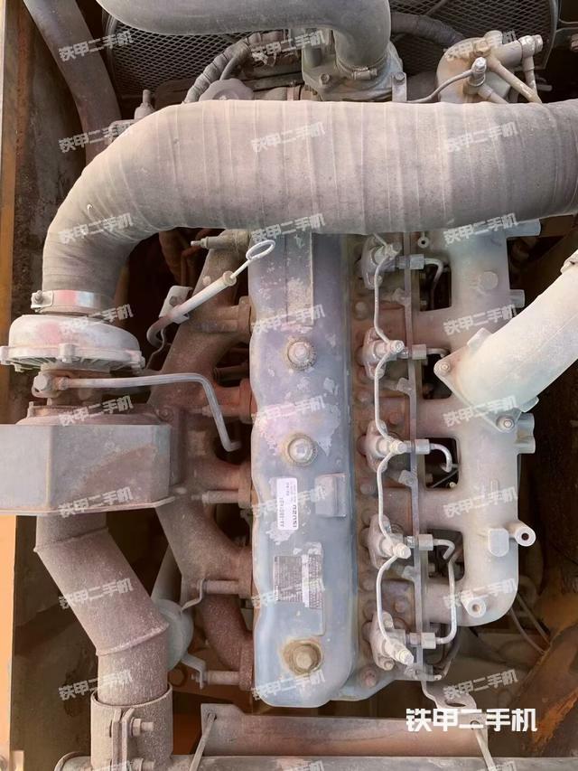 发动机整体俯视（整机外观）