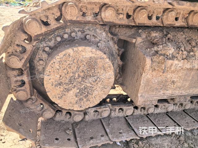 左导向轮（行走机构）