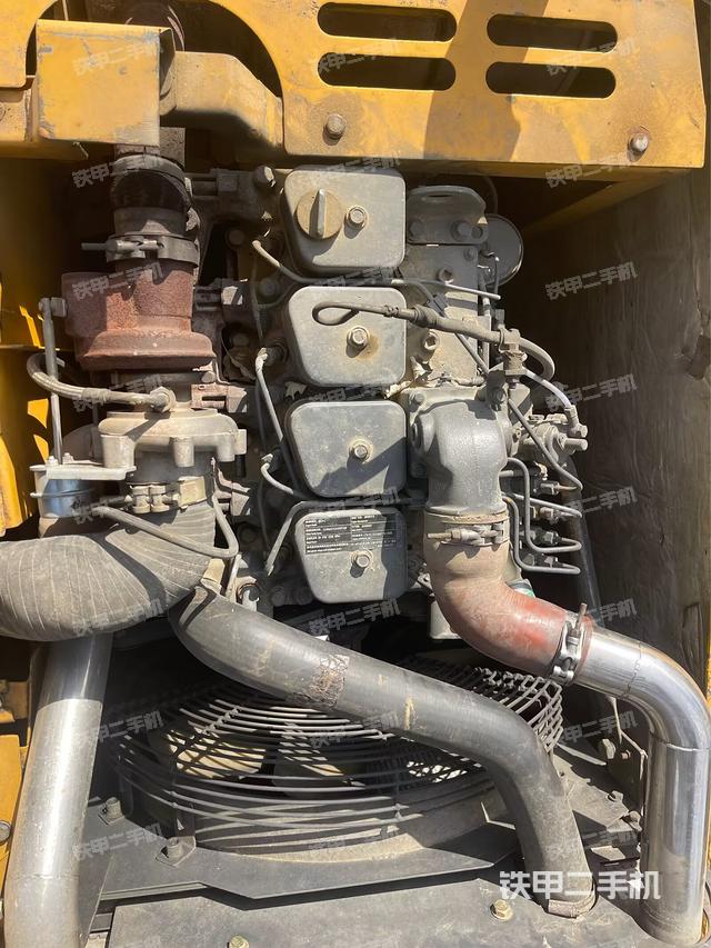 发动机整体俯视（整机外观）