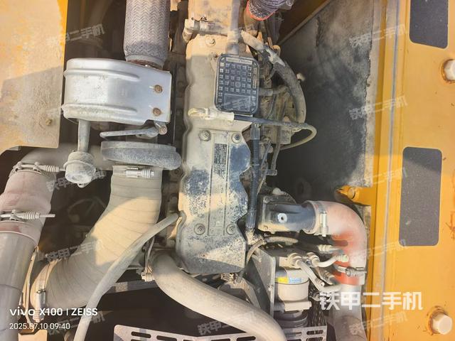 徐工XE200DA挖掘机