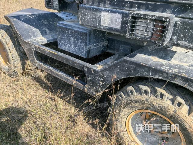 左侧履带整体 （行走机构）