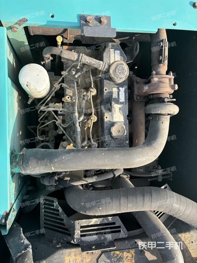 发动机整体俯视（整机外观）