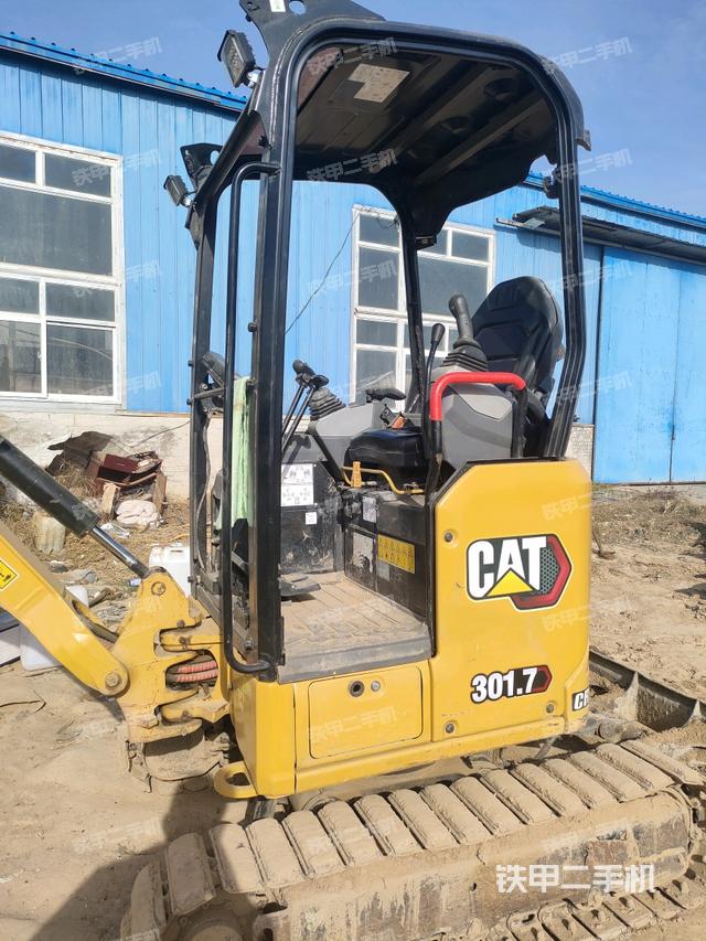 驾驶室整体（整机外观）