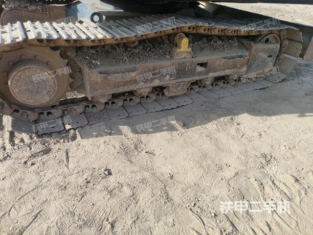 单侧履带整体（整机外观）