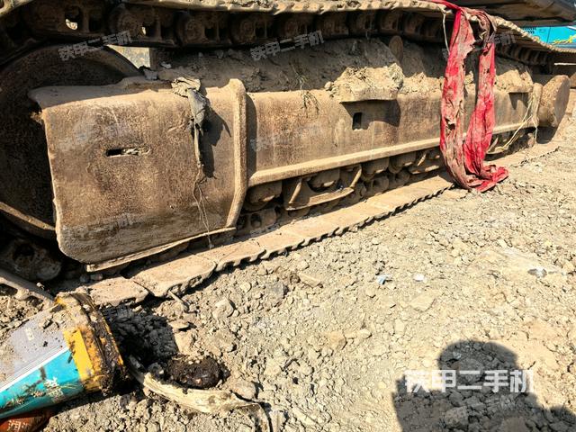 单侧履带整体（整机外观）