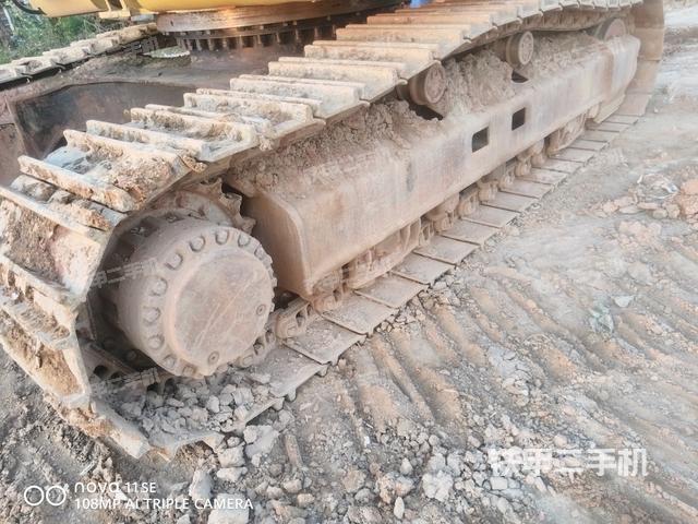 左导向轮（行走机构）