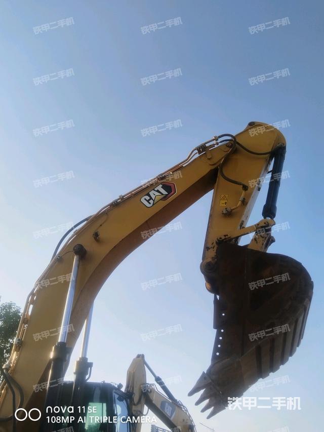 大臂根部 斜视（工作和回转装置）