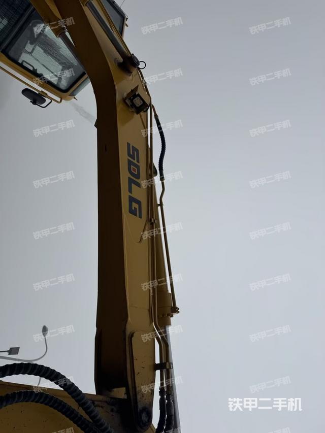 大臂整體?右側(cè)（工作和回轉(zhuǎn)裝置）