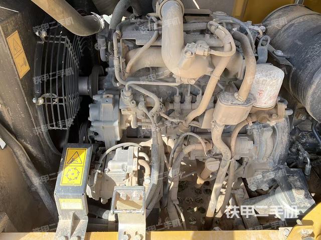 发动机整体俯视（整机外观）