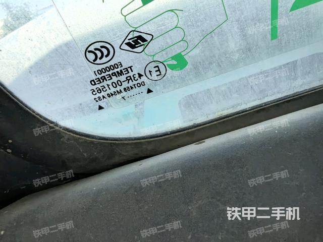 右侧玻璃角标（驾驶室部分）