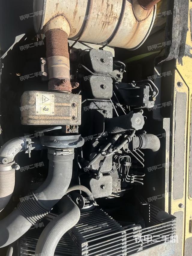 发动机整体俯视（整机外观）