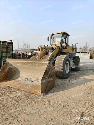 連云港山東臨工L955H國四裝載機實拍圖片