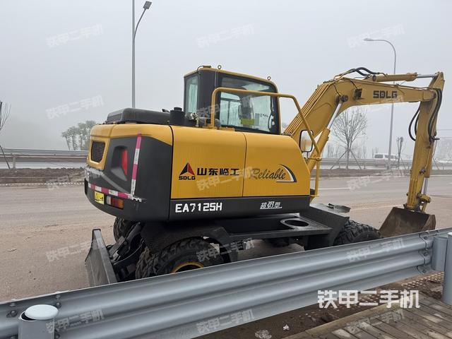 右后45（整機(jī)外觀）