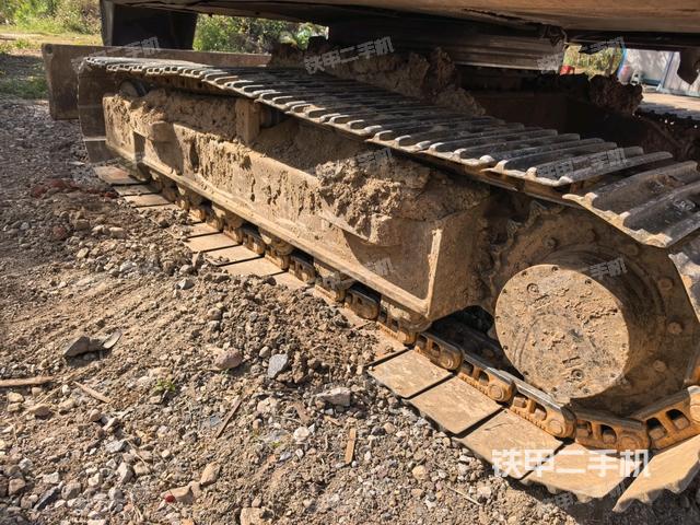 左侧履带整体 （行走机构）