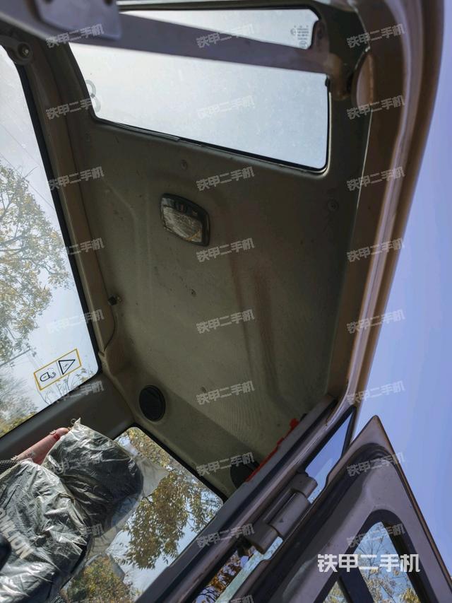 頂棚整體（駕駛室部分）