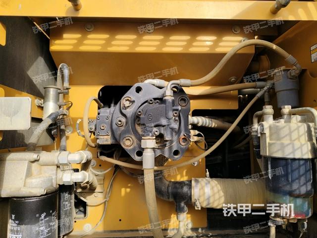 液压泵室（大件舱室）