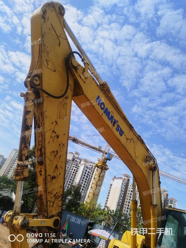 大臂根部 斜视（工作和回转装置）