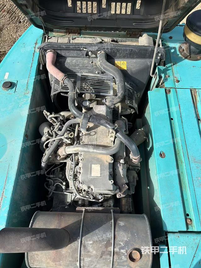 发动机整体俯视（整机外观）