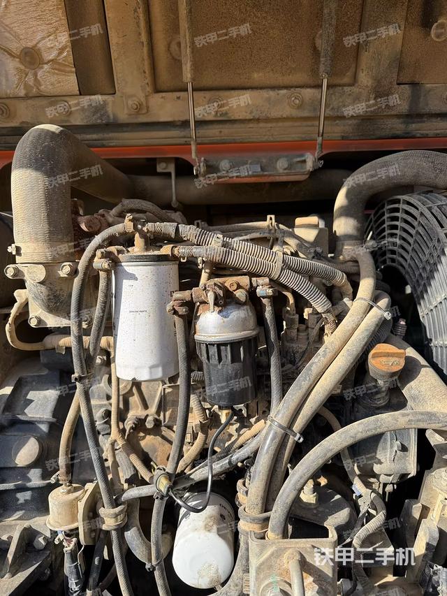 发动机整体俯视（整机外观）