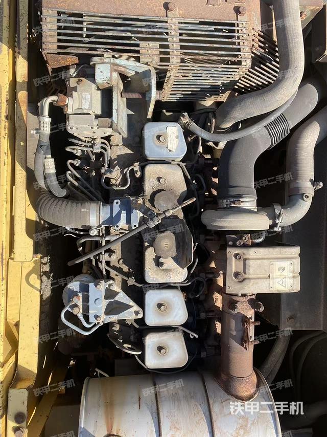 发动机整体俯视（整机外观）