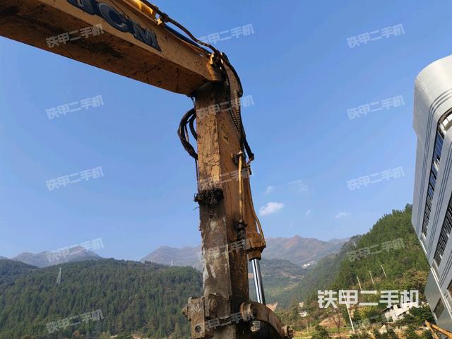 小臂整体左后（工作和回转装置）