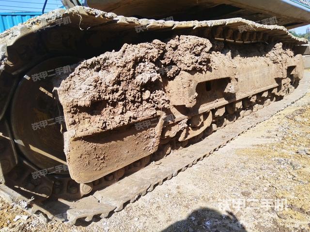 左侧履带整体 （行走机构）