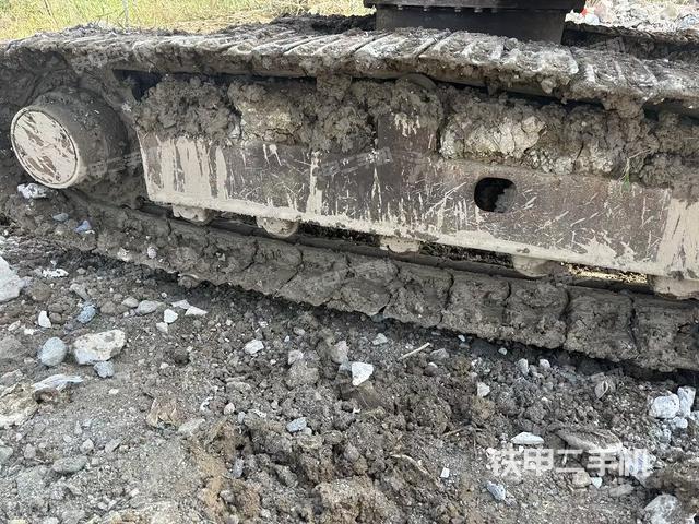 單側履帶整體（整機外觀）