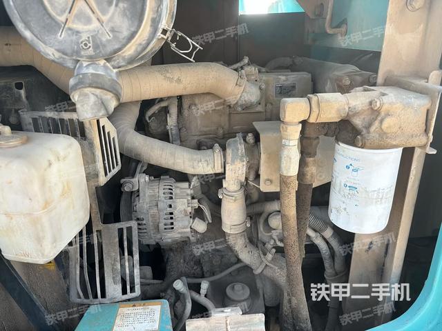 發(fā)動(dòng)機(jī)整體俯視（整機(jī)外觀）