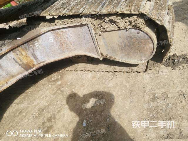 左侧履带整体 （行走机构）