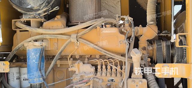 發(fā)動機左側（整機外觀及大件）