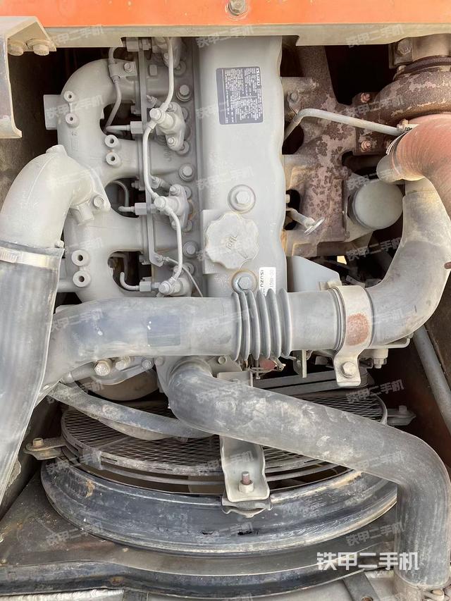 发动机整体俯视（整机外观）