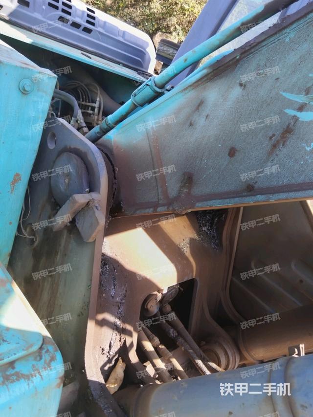 大臂根部 斜视（工作和回转装置）