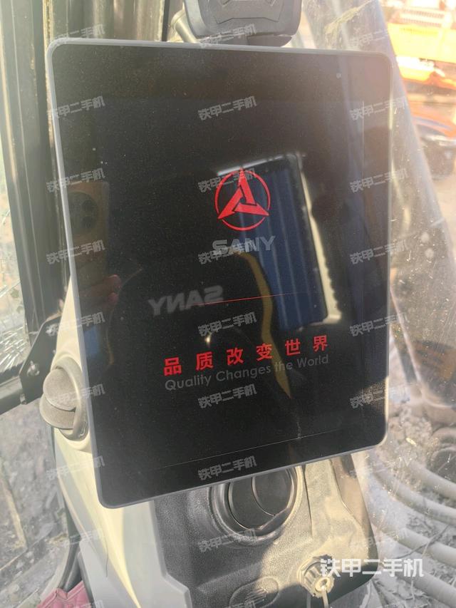 显示屏 （驾驶室部分）