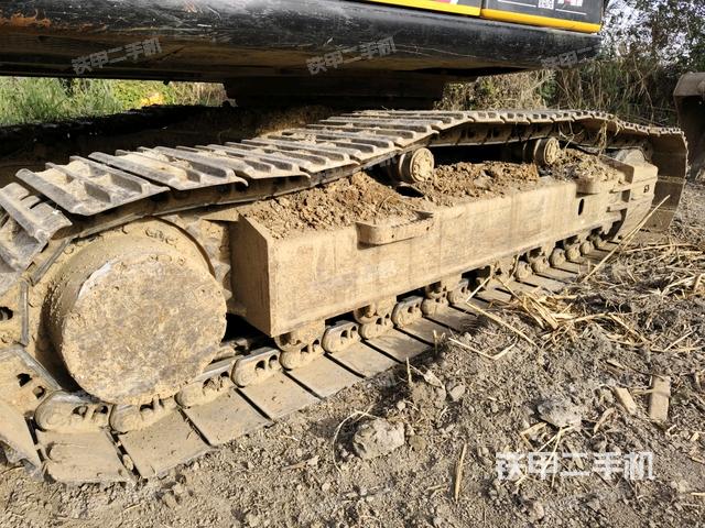 左侧履带整体 （行走机构）