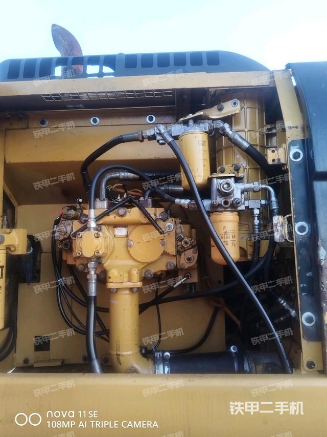 液压泵室（大件舱室）