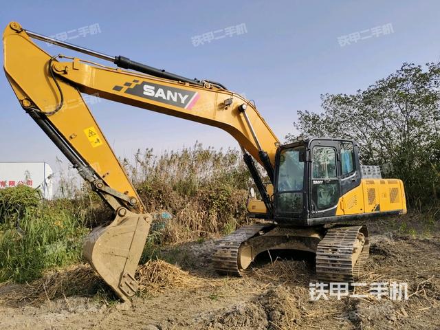 三一重工SY200C Pro挖掘机