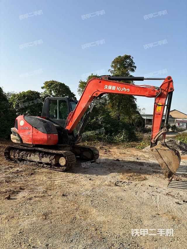 整机右后45°（整机外观）