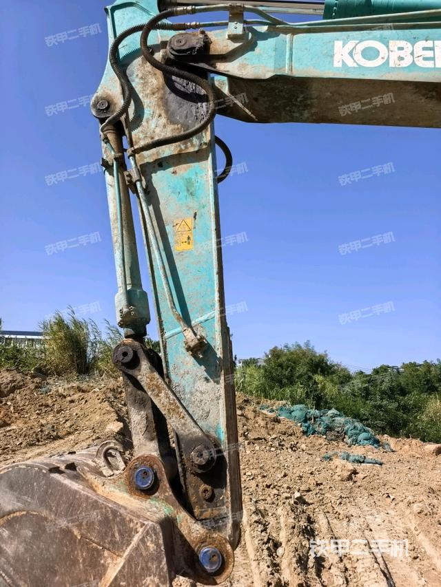 大臂整体 右侧（工作和回转装置）