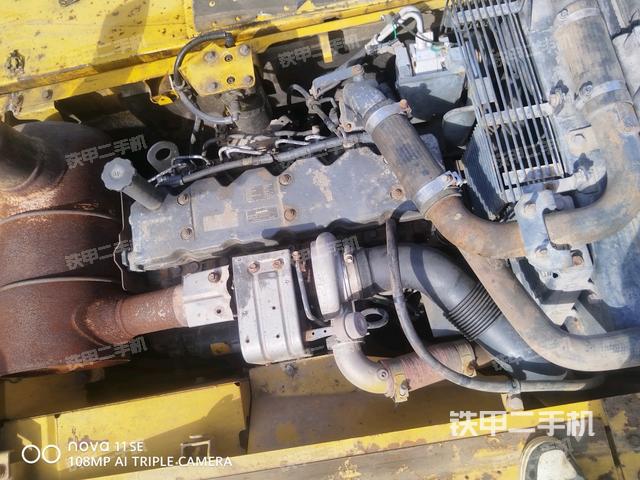 发动机室（上车部件）