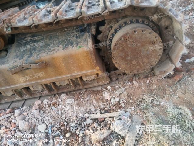 左侧履带整体 （行走机构）