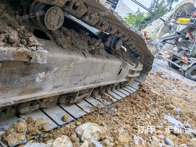 左导向轮（行走机构）