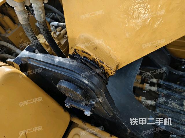 大臂根部 斜视（工作和回转装置）