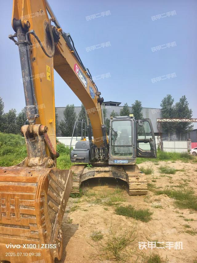 驾驶室整体（整机外观）