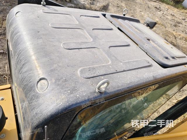 驾驶室顶部俯视（上车部件）