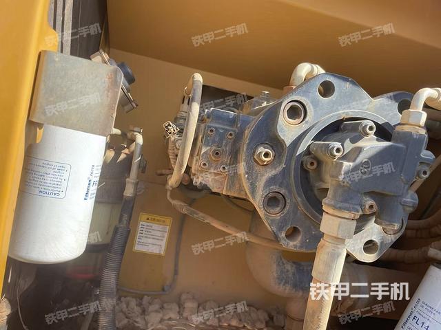 驾驶室整体（整机外观）